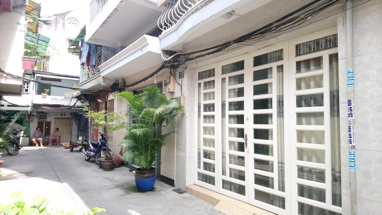 Thuy Huong Homestay Хошимин Экстерьер фото